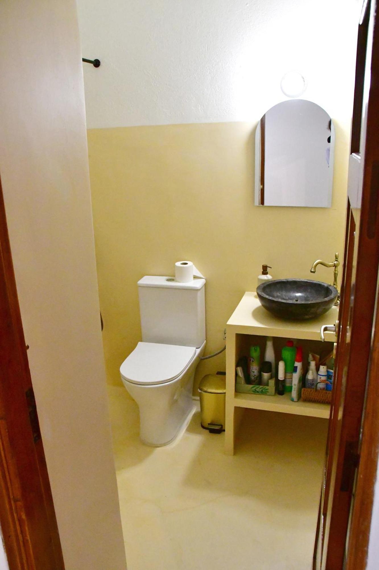 Αρχοντικό Σπίτι Στην Αίγινα Apartamento Exterior foto